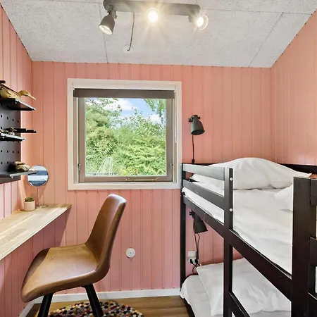 3 Bedroom Gorgeous In * Tranekær