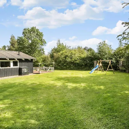 3 Bedroom Gorgeous In Semesterbostad Tranekær